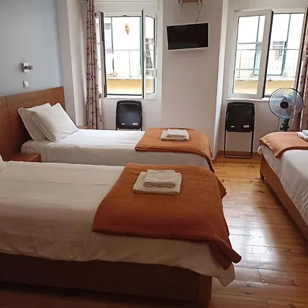 马蒂姆莫尼兹28号旅馆 *