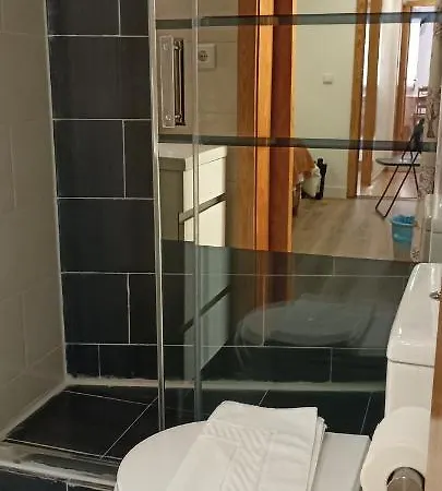 马蒂姆莫尼兹28号旅馆 招待所