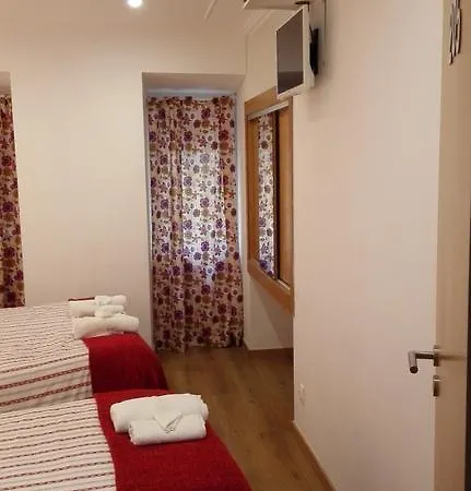 马蒂姆莫尼兹28号旅馆 *