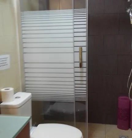 马蒂姆莫尼兹28号旅馆 Lisboa