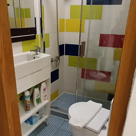 בית הארחה Martim Moniz 28