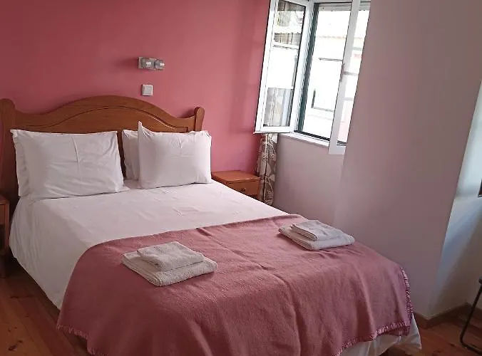 Martim Moniz 28 Pensionat Lisboa