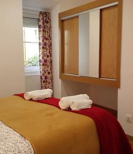 Pensionat Martim Moniz 28 *