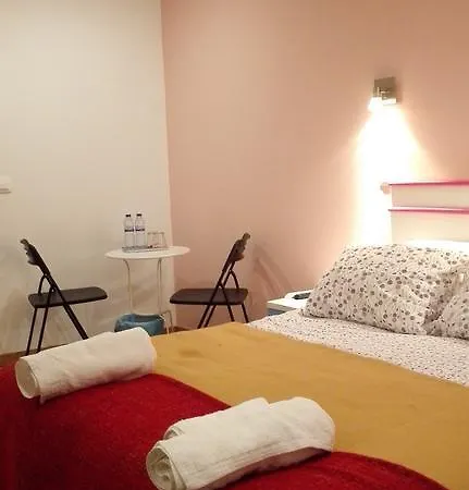 Martim Moniz 28 Vendégház *